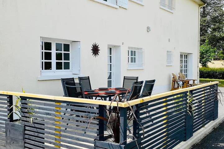 Gîte pour 8 personnes, avec piscine à Couture-d'Argenson