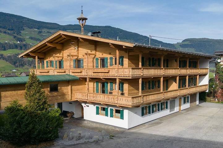 Hütte für 2 Personen, mit Terrasse und Garten sowie Sauna in Fügen