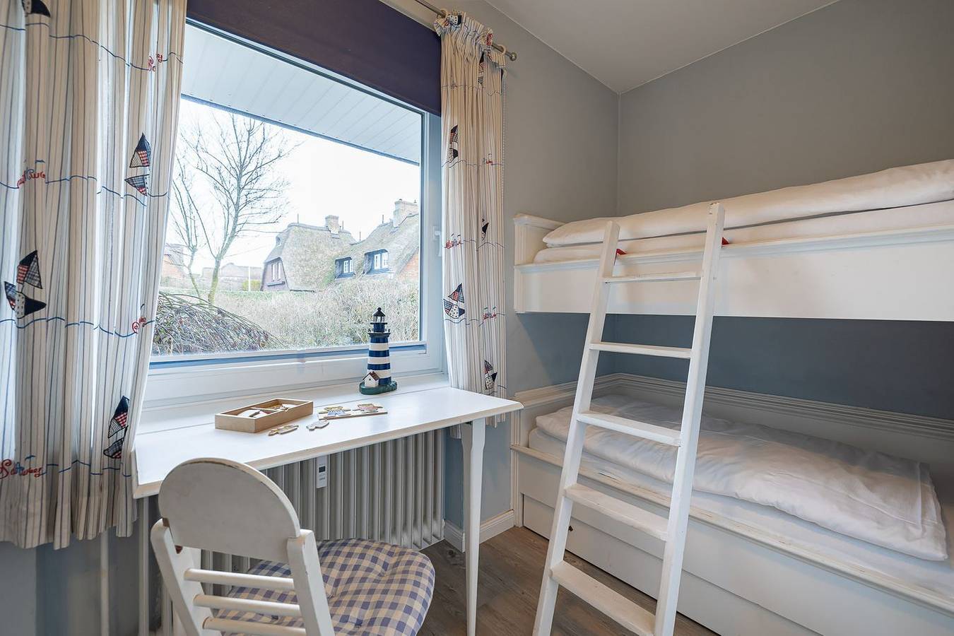 Ganze Wohnung, Seestern – entspannte Urlaubstage nahe am Meer in Wenningstedt, Sylt