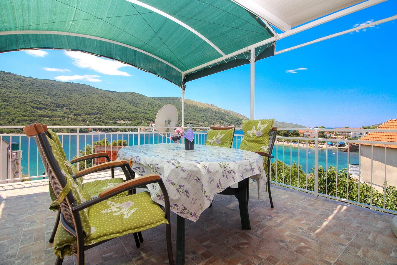 Entire apartment, Two bedroom apartment near beach Grebaštica, Šibenik A-480-a in Grebastica, Šibenik-Knin