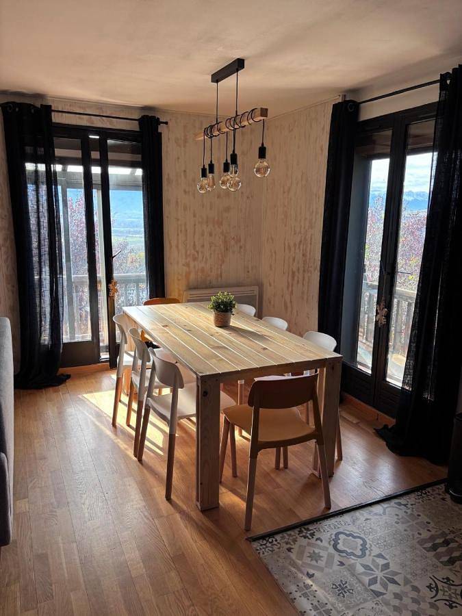 Location de vacances pour 9 personnes, avec vue et jardin à Enveitg - 3