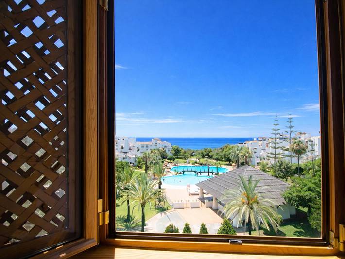 Appartement de vacances entier, Penthouse Adelfas del Mar-Piscine privée et plage in San Pedro Alcantara, Marbella