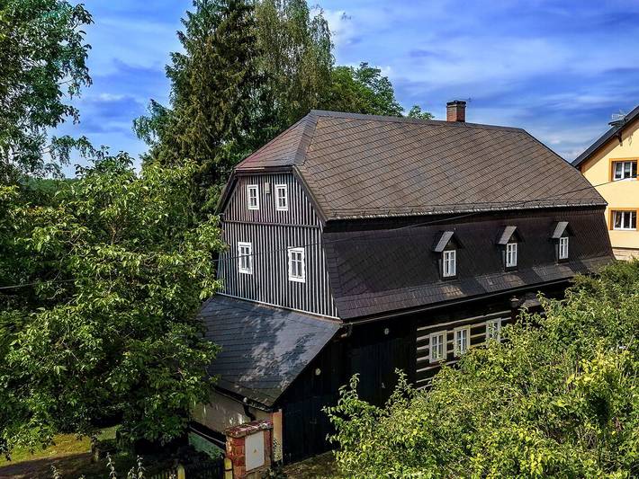 Ferienhaus für 10 Personen, mit Terrasse und Garten sowie Sauna im Erzgebirge (Tschechien)