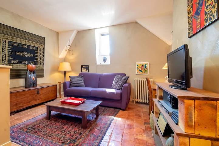 Appartement entier, Homerez - Appart. centre Saumur, vue ville in Saumur, Vallée de la Loire