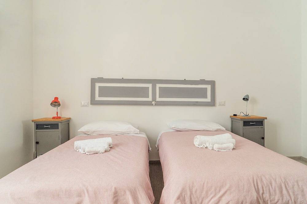 Appartamento intero, Todi centro -Appartamento Elegante con Vista Spettacolare. Terrazza Imperdibile! in Todi, Perugia e dintorni