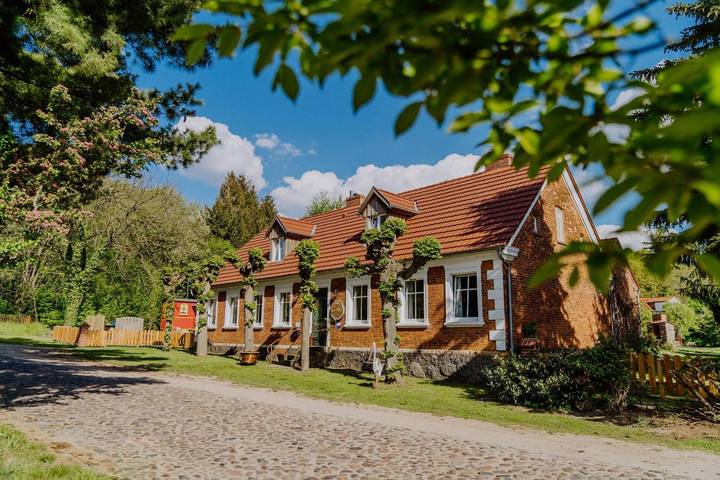 Ferienhaus für 2 Personen, mit Terrasse und Garten sowie Sauna in Groß Pankow (Prignitz)