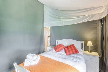 Glamping for 6 People in Herefordshire, Midlands, Photo 3