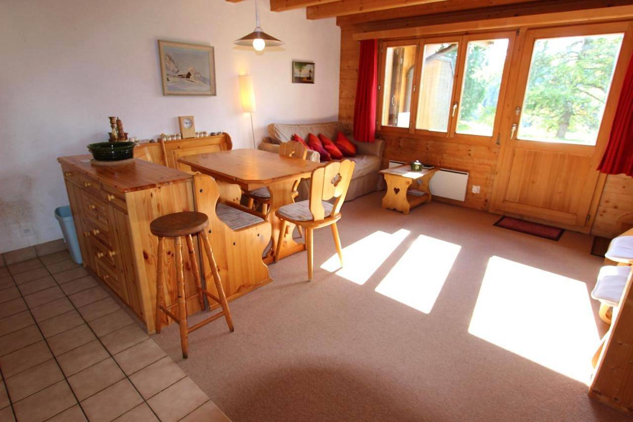 Chalet in La Lécherette, Château-d' Oex