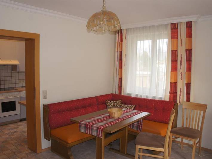 Ganze Ferienwohnung, Appartementhaus Alpina - Appartement Nr. 3 in Hohe Tauern, Flattach