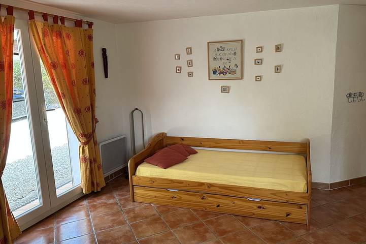 Maison d'architecte avec piscine, proche mer, 6 adultes / 2 enfants in Draguignan, Région de Draguignan