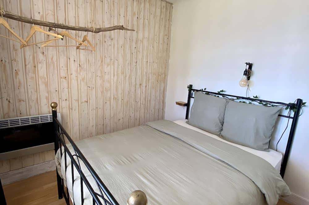 Entire apartment, Appartement Tigueda, Véranda, vue mer in Le Rove, Istres region