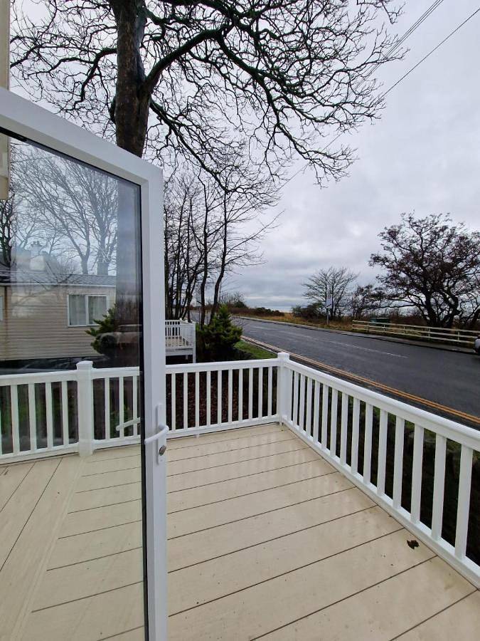 Beautiful Caravan near Edinburgh nr 9 in Edinburgh and Lothian