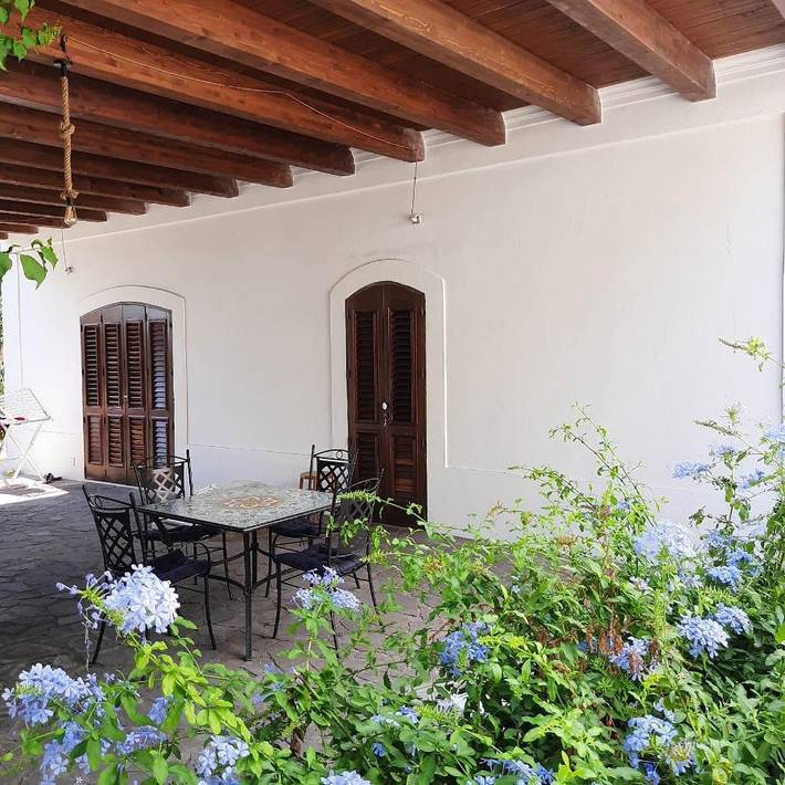 Location de vacances pour 6 personnes, avec vue et jardin dans Stromboli - 2