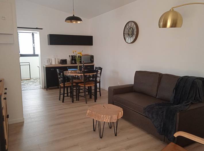 Location de vacances pour 4 personnes, avec jacuzzi ainsi que terrasse et jardin dans Nièvre - 2