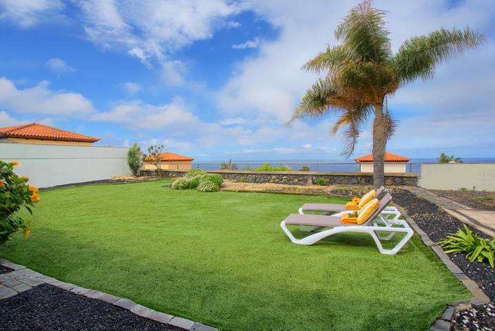 Ferienhaus für 6 Personen, mit Balkon und Terrasse sowie Garten und Ausblick in Juan Fernández