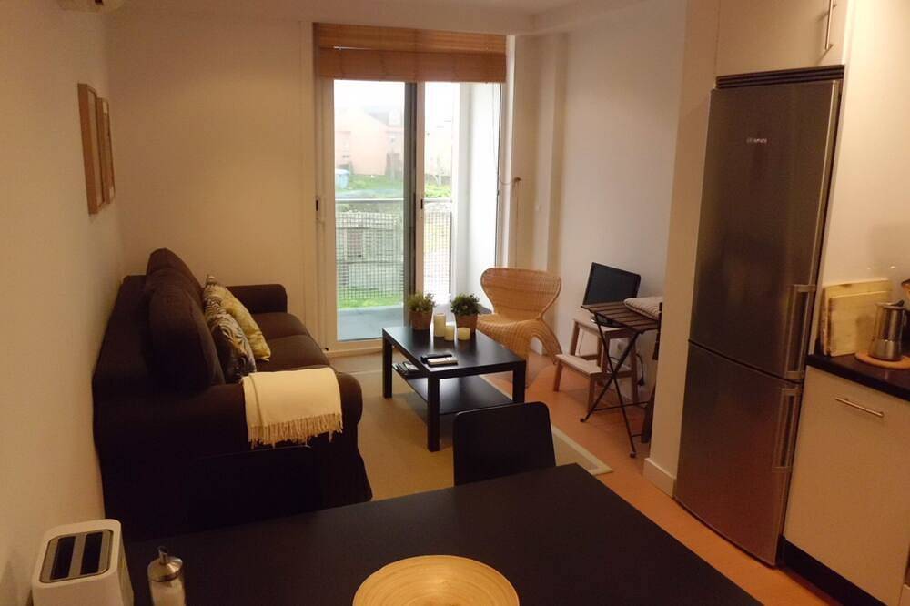 Apartamento entero, Apartamento nuevo a 40 metros de la playa, con vistas y próximo al Parque Natural Dunas de Corrubedo in Corrubedo, Riveira