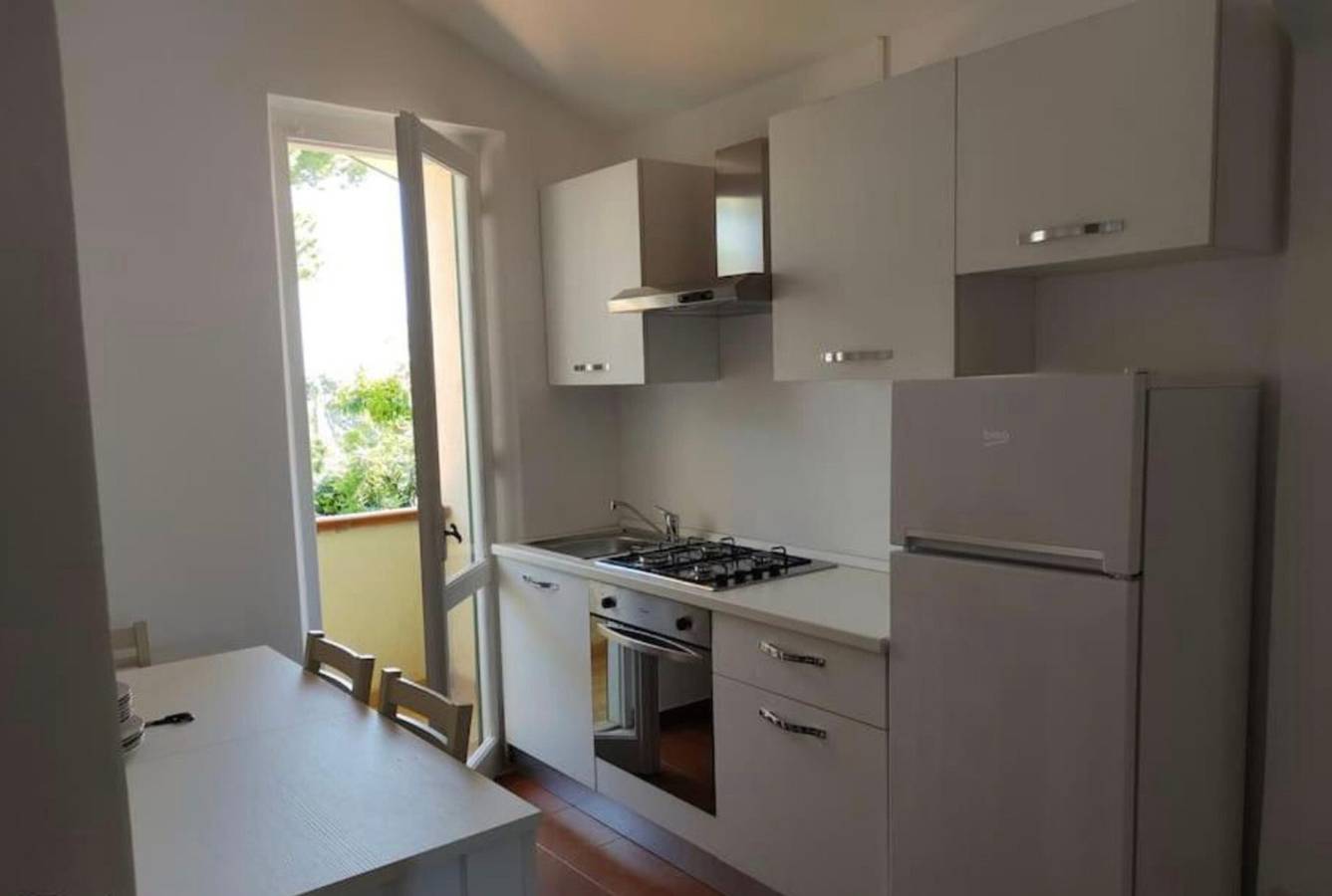 Appartement 'Appartamento Incantevole In Villa' met Uitzicht op Zee, Wifi en Airconditioning, foto 8