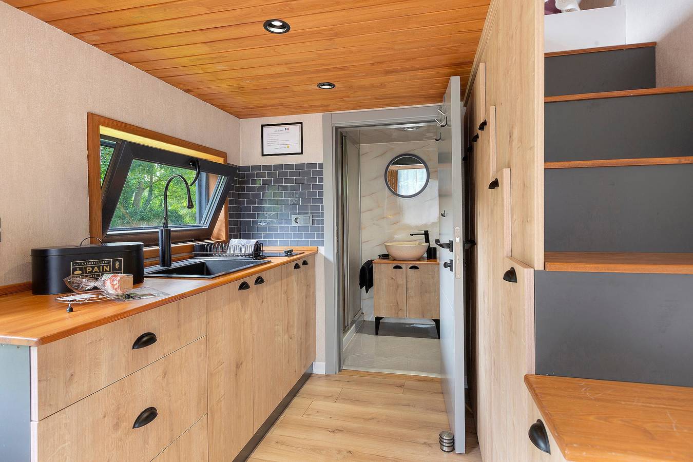 Chalet "Le Petit Haras De Valmont" met privé terras, tuin en airconditioning, foto 7