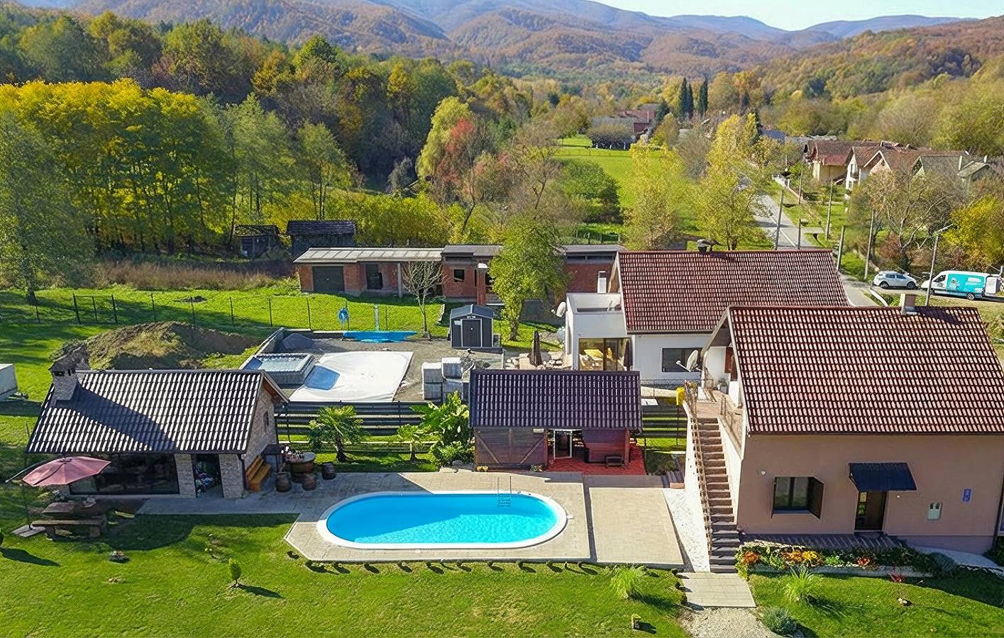 Geräumige 2-Zimmer-Wohnung mit Pool, WLAN und Terrasse in Virovitica-Podravina