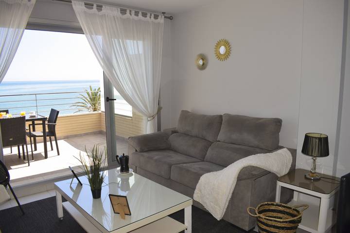 Ferienwohnung für 4 Personen, mit Meerblick und Terrasse sowie Garten und Pool in Dénia - 3