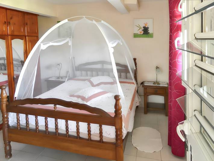 Gîte pour 2 personnes, avec terrasse à Le Vauclin - 3