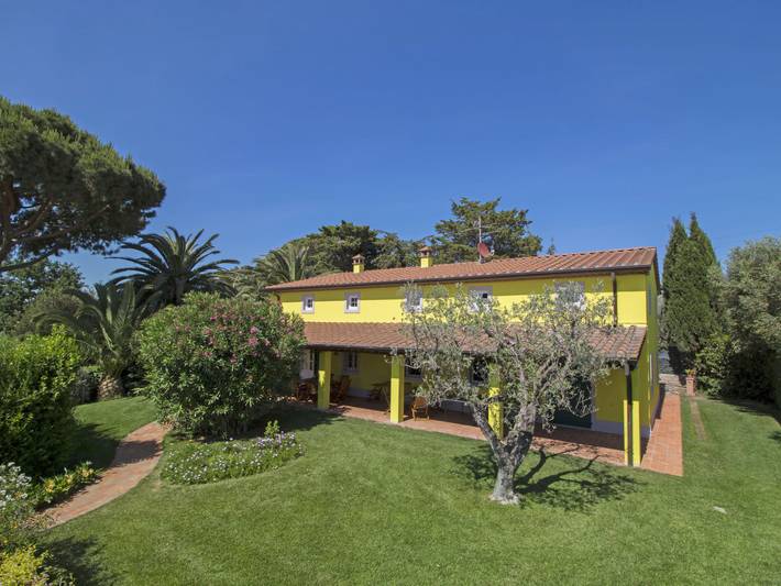 Location de vacances pour 10 personnes, avec jardin et terrasse à San Vincenzo - 2