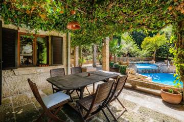 Villa in Pollença, Serra de Tramuntana Villa in Pollença, Serra de Tramuntana für 8