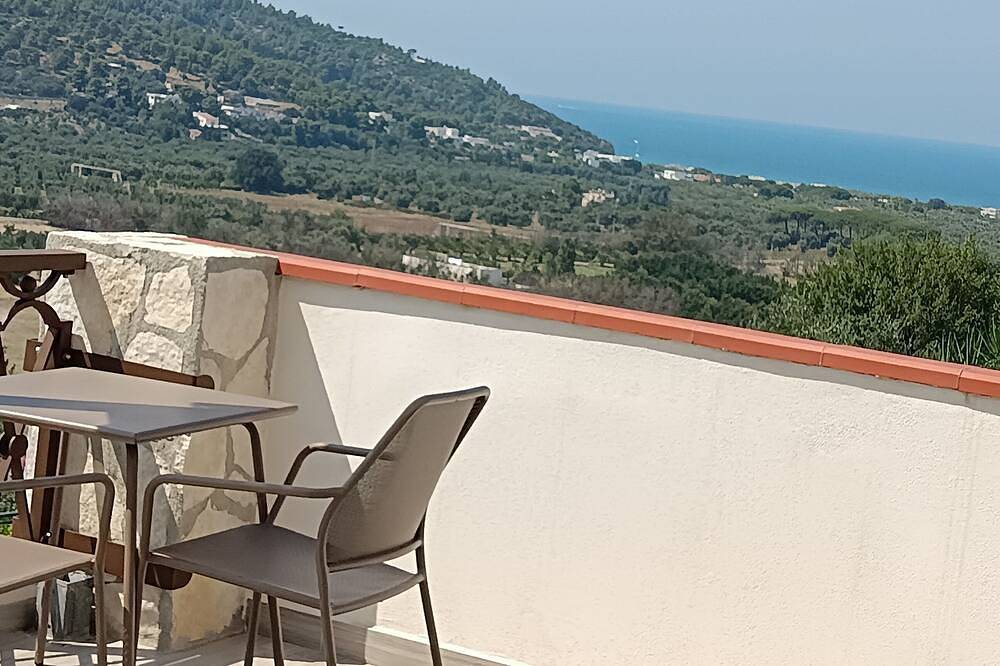 Apartamento entero, Accogliente appartamento panoramico Liberato Puglia Vacanze 1 in Peschici, Peschici region