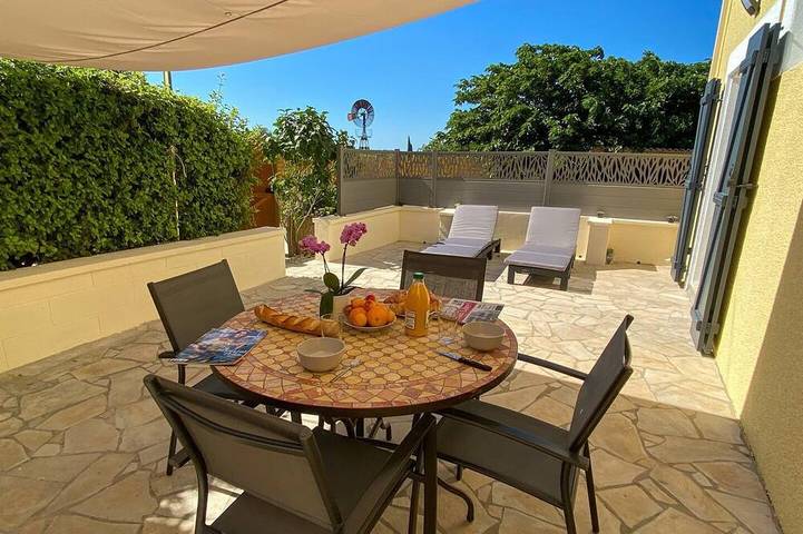 Location de vacances pour 2 personnes, avec jardin, animaux acceptés à Narbonne