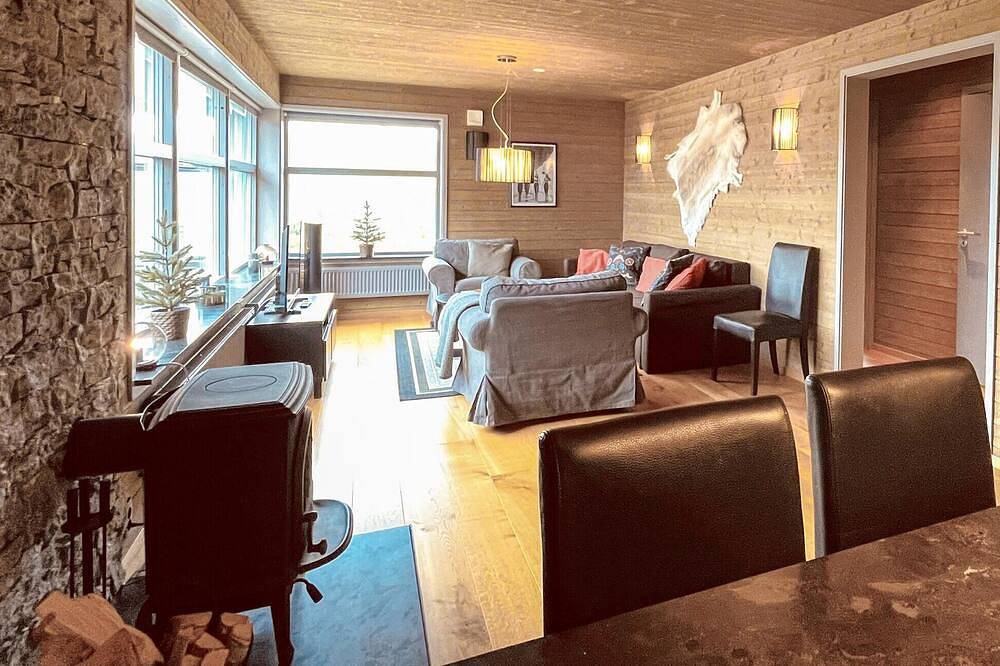 Hel lägenhet, Nice apartment in Sysslebäck with sauna in Branäs, Värmland