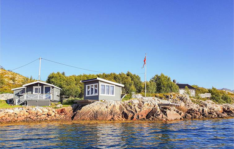 Ferienhaus für 4 Personen, mit Terrasse und Garten auf den Lofoten - 2