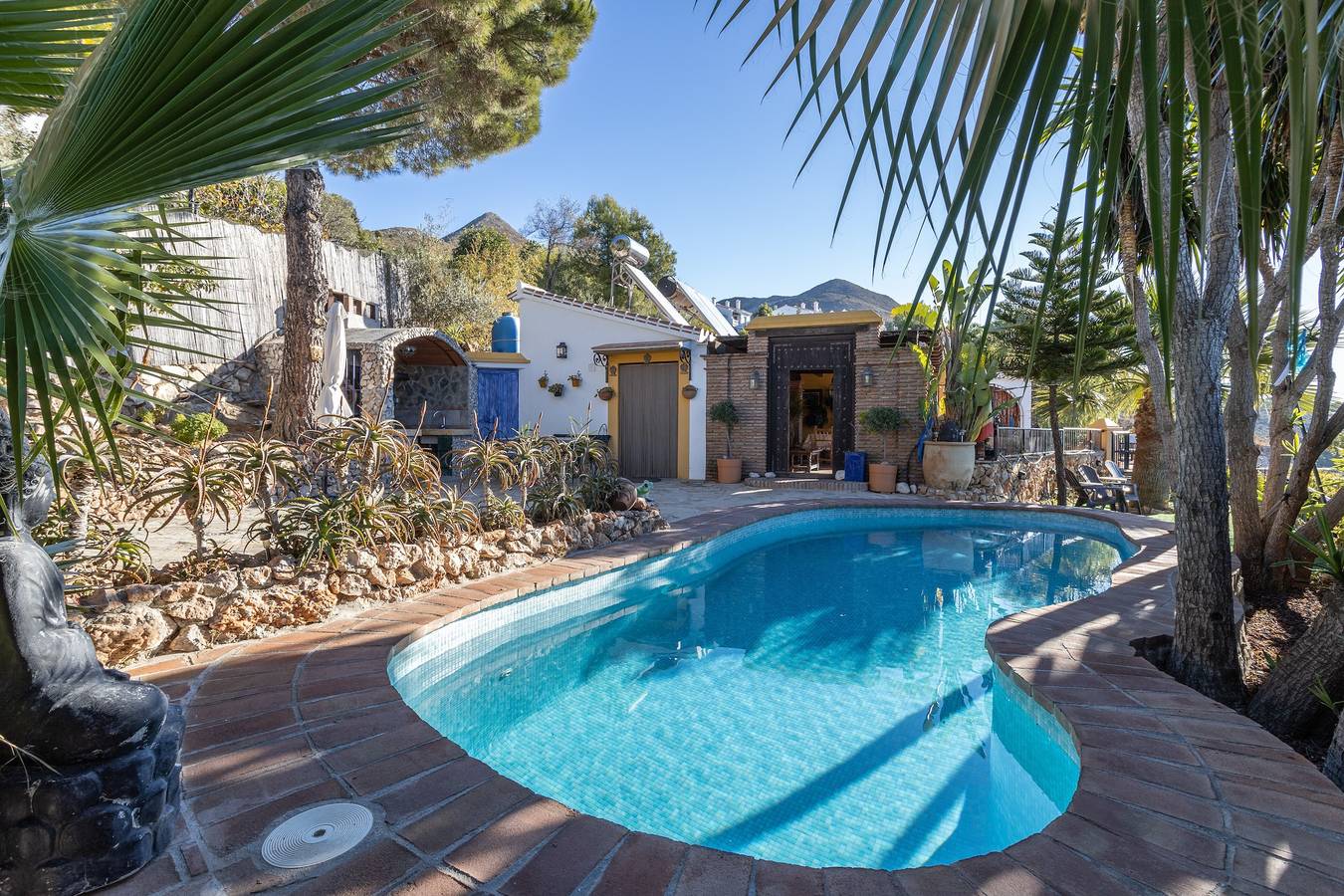 Villa for 10 People in Cómpeta, Cordillera Penibética