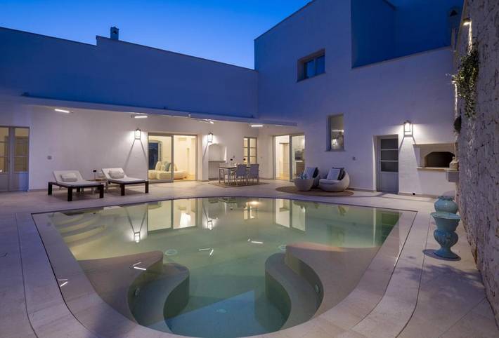 Casa vacanza per 6 persone, con idromassaggio e piscina nonché giardino ad Ortelle