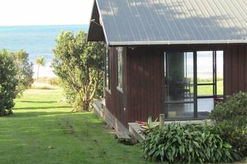 Vacation House for 6 Guests in Wellington, Picture 2