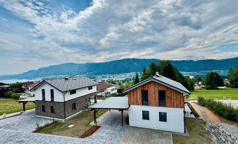 Ferienhaus für 6 Personen, mit Seeblick und Garten in Österreich
