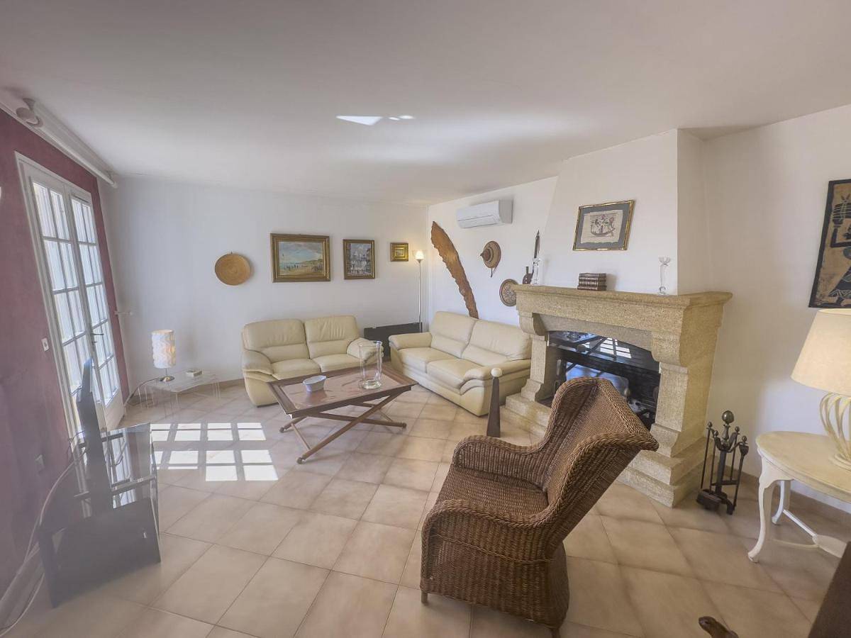 One-Bedroom Villa in La Celle-sous-Gouzon, Région de Guéret