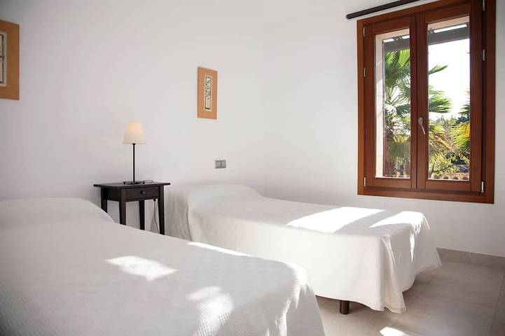 Modernes Haus mit großem Pool in Búger, Mallorca Inselmitte