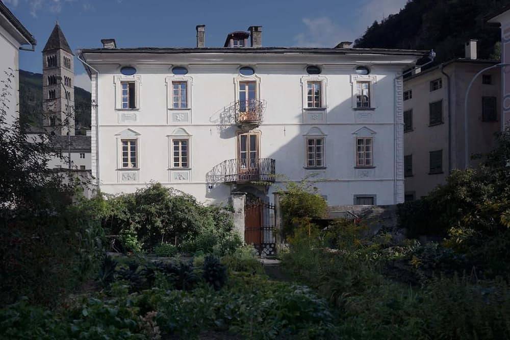 Ferienhaus Poschiavo für 1 - 6 Personen mit 3 Schlafzimmern - Schloß/Burg in Poschiavo, Livigno Alpen
