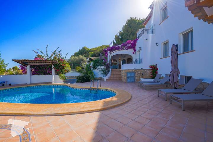 Location de vacances pour 12 personnes, avec balcon et jardin dans Benitachell - 2