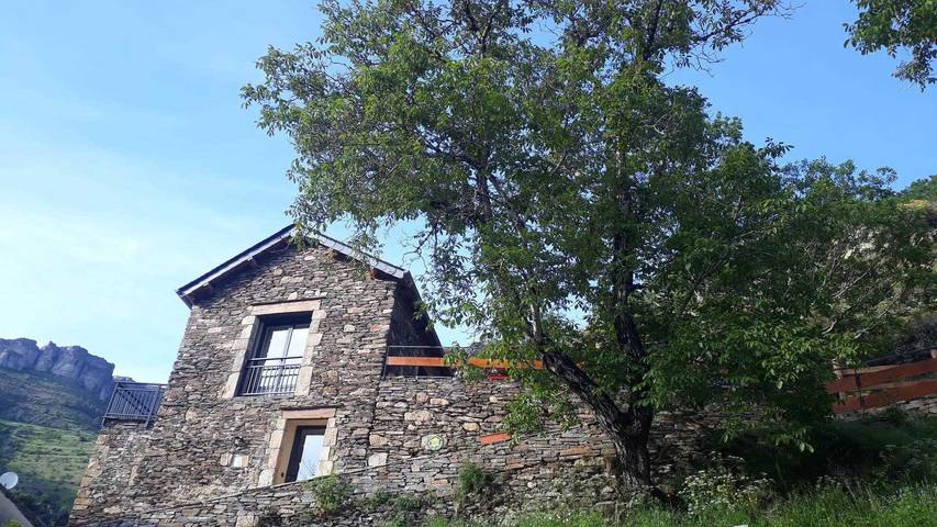 Maison de l'Aire in Fraissinet-de-Fourques, Parc national des Cévennes