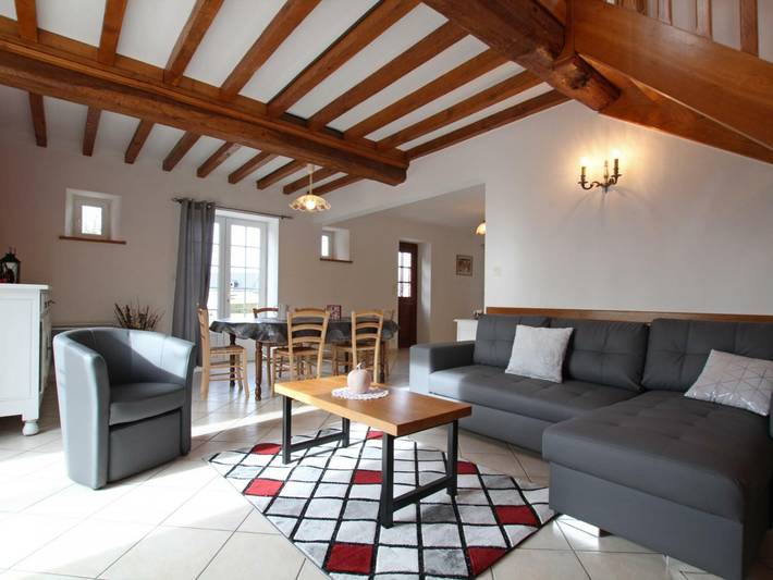 Gîte pour 8 personnes, avec jardin