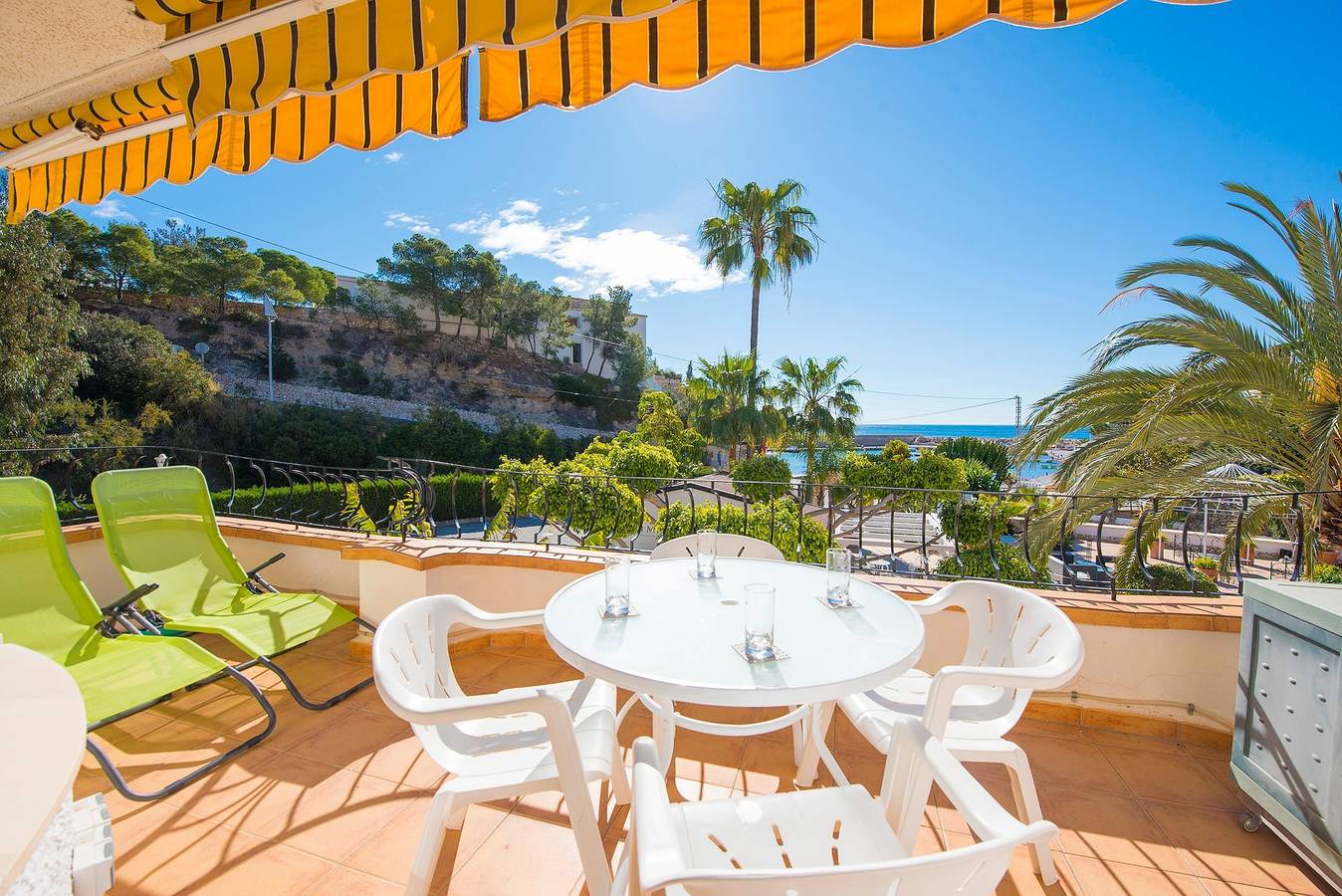 Apartamento entero, Apartment Felicidad - Plusholidays in Maryvilla, Costa Blanca