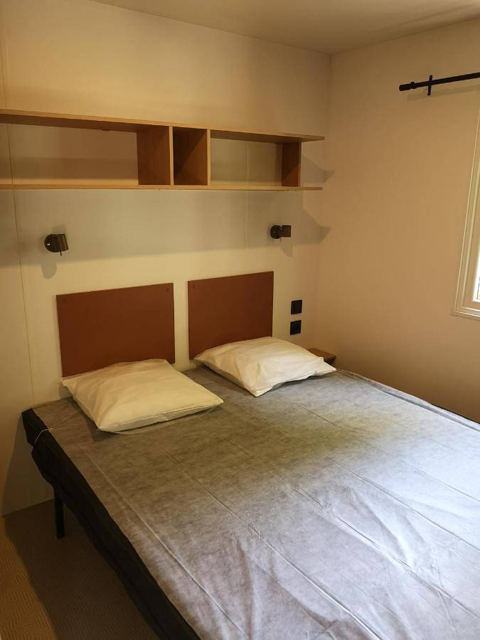 Location de vacances pour 6 personnes, avec bassin pour enfant ainsi que jardin et piscine à Saint-Just - 3