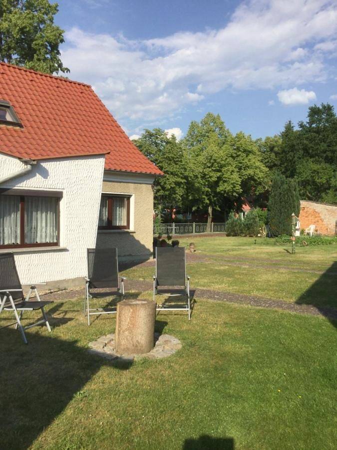 Ferienwohnung für 5 Personen, mit Ausblick und Garten