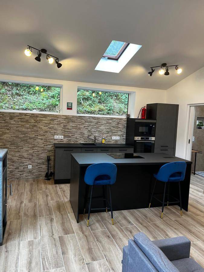 Location de vacances pour 2 personnes, avec Balcon et Terrasse ainsi que Jardin et Vue dans Dirbach