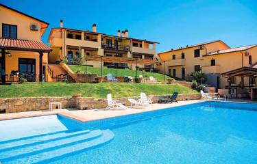 Gîte pour 2 personnes, avec piscine à Montespertoli