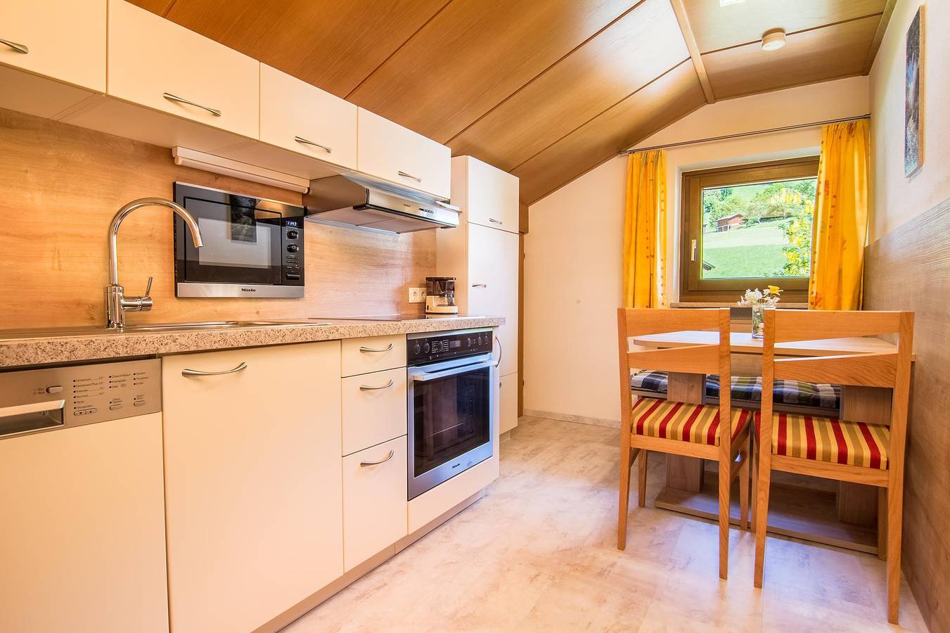 Appartement, 2 Schlafzimmer & Du/Bad, Wc in Stubaier Alpen, Neustift im Stubaital