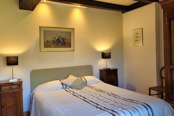 Location de vacances pour 6 personnes, avec terrasse et jardin à Saint-Pierre-de-Côle - 3