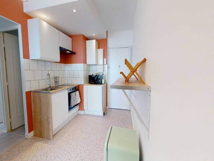 Apartamento entero, Habitación privada en piso compartido – Villeurbanne in Villeurbanne, Lyon region