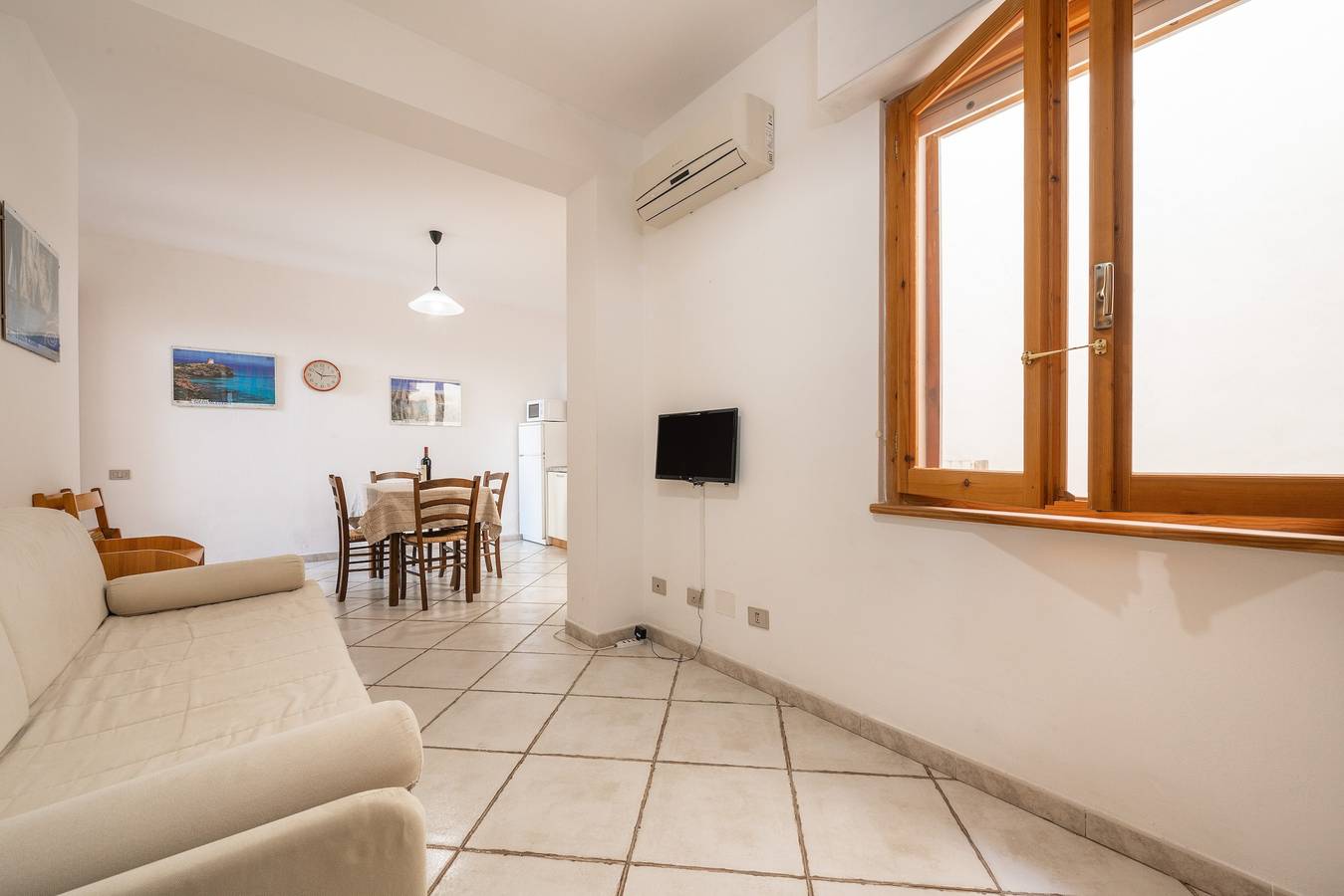 Ganze Wohnung, Ferienwohnung 'Casa Al Mare Calasetta' mit Klimaanlage in Calasetta, Sant'Antioco